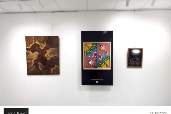 exhibition photographs (42)